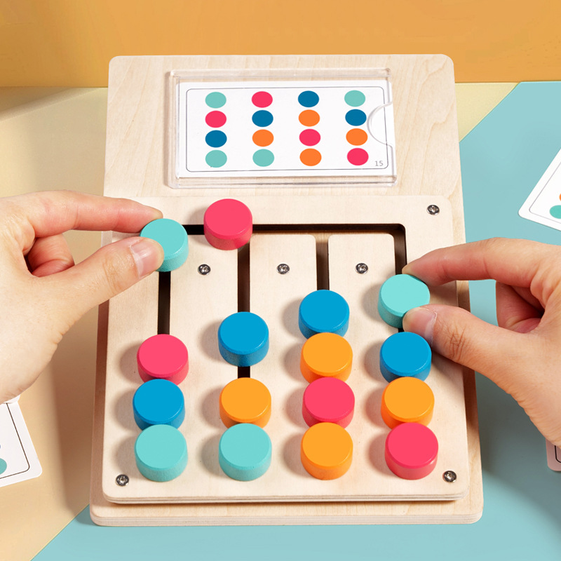 Board Game Quarto - Çocuklar için Montessori Renk Şekil Eşleştirme